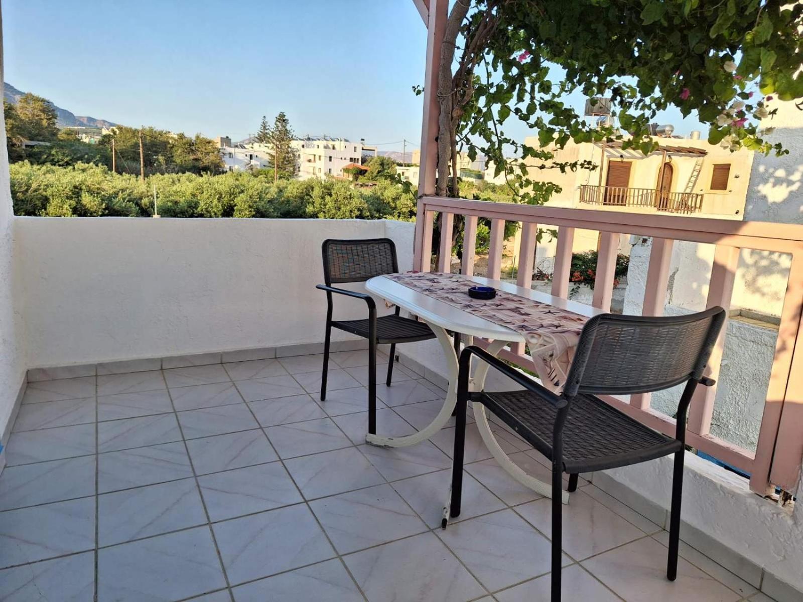 Βig Βlue Apartments Makrýgialos المظهر الخارجي الصورة